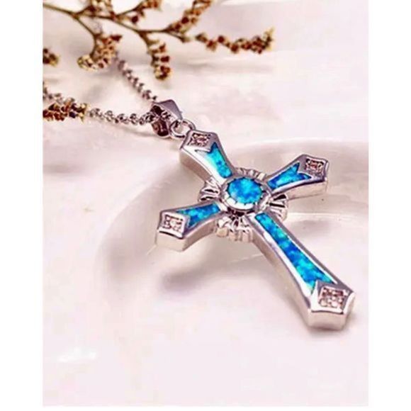 BEAUTIFUL BLUE OPAL CELTIC CROSS NECKLACE - Picture 1 of 8